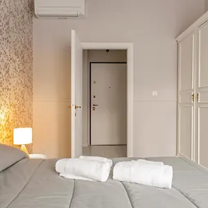 Apartahotel The Port, Livorno